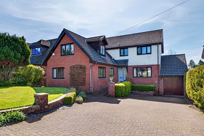 5 Bedroom Detached Villa For Sale In Cutstraw Road, Stewarton, KA3