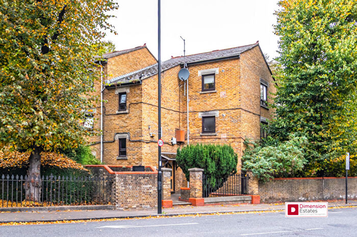 2 Bedroom Flat To Rent In Nichollsfield Walk, Holloway, N7