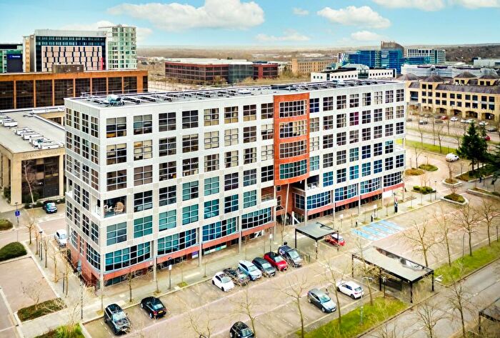 1 Bedroom Flat For Sale In Silbury Boulevard, Milton Keynes, MK9