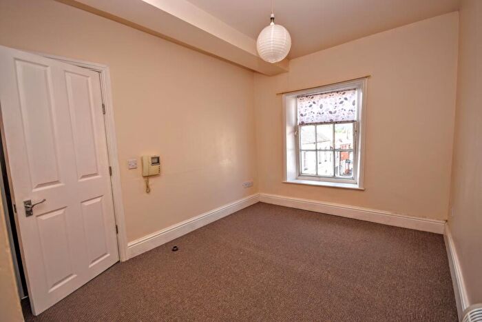 3 Bedroom Block Of Apartments For Sale In Eastgate, Louth, LN11