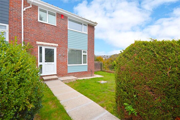 3 Bedroom End Of Terrace House For Sale In Rigdale Close, Plymouth, Devon, PL6