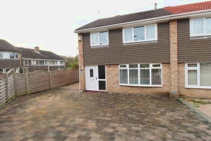 3 Bedroom Property To Rent In Kirkham, Washington, NE38