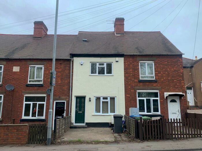 3 Bedroom House To Rent In Quarry Hill, Wilnecote, B77