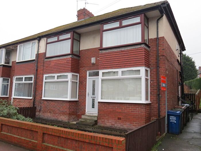 2 Bedroom Flat To Rent In Silver Lonnen, Fenham, NE5