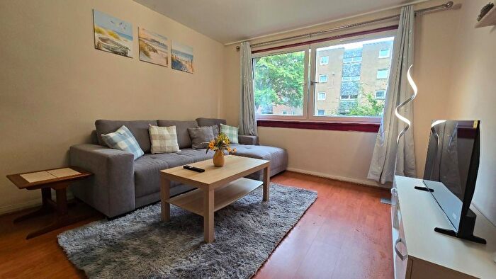 2 Bedroom Flat To Rent In Gordon Street, Edinburgh, EH6