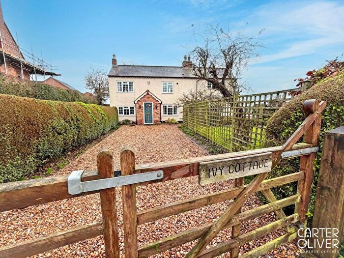 3 Bedroom Cottage For Sale In Lutterworth Road, Gilmorton, LE17