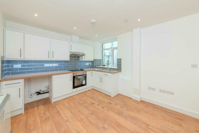 Studio To Rent In St Martins Place, Stafford, ST16