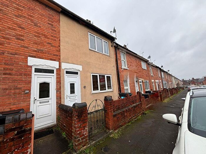 3 Bedroom House To Rent In Whitehead Street, Swindon, SN1