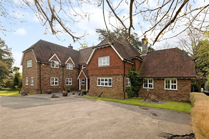 5 Bedroom Detached House For Sale In Old Road, Buckland, Betchworth, Surrey, RH3