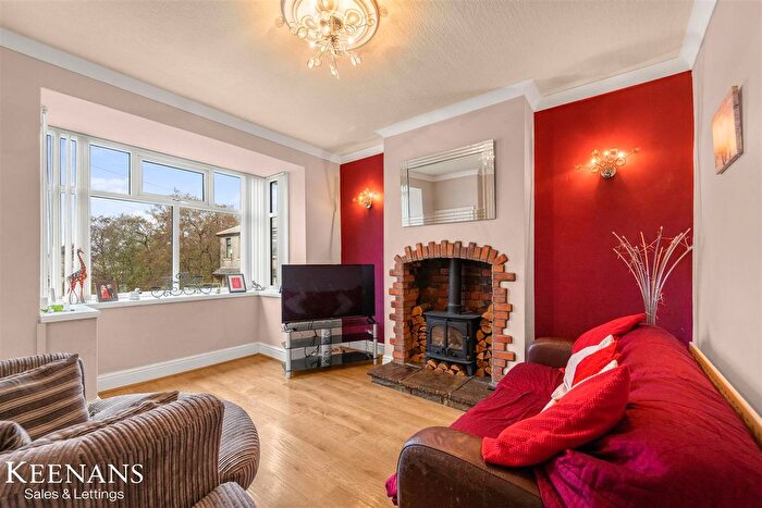 3 Bedroom Semi-Detached House For Sale In Fern Street, Rossendale, BB4