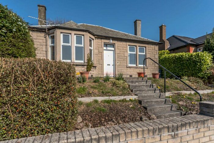 3 Bedroom Detached House To Rent In Craigmount Park, Edinburgh, EH12