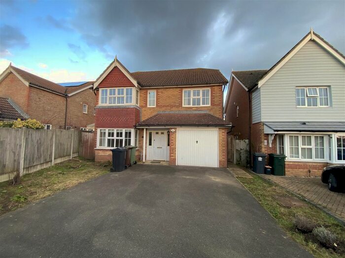 4 Bedroom Detached House To Rent In Vincent Place, Kennington, Ashford, TN24