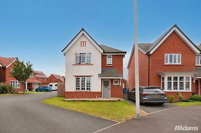 3 Bedroom Detached House For Sale In Duxford Close, Sandymoor, WA7