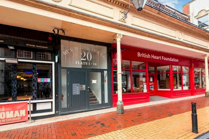 1 Bedroom Flat To Rent In Winchester Street, Basingstoke, Hampshire, RG21