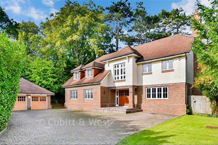 5 Bedroom Detached House For Sale In The Warren, Kingswood, Surrey, KT20