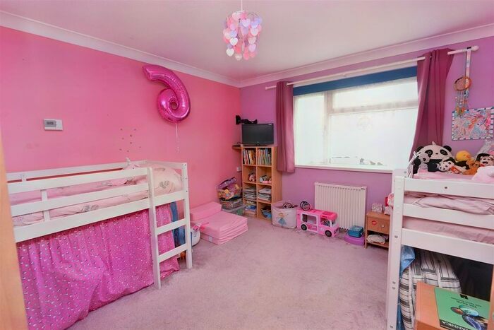 2 Bedroom Bungalow For Sale In Pound Close, Stalbridge, Sturminster Newton, DT10