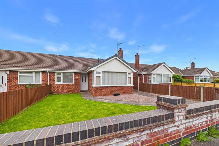 2 Bedroom Semi-Detached Bungalow For Sale In Marquis Avenue, Balderton, Newark, NG24
