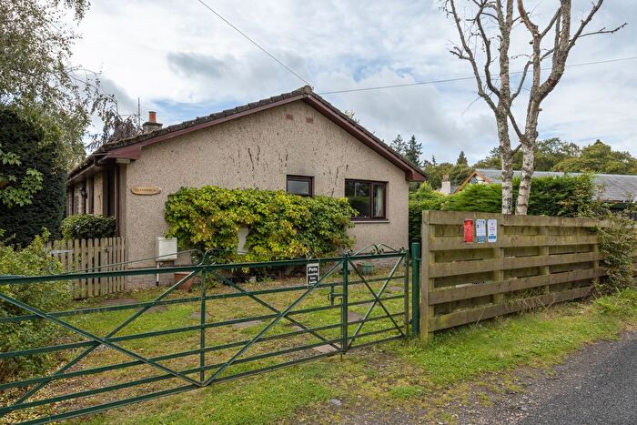 2 Bedroom Detached Bungalow For Sale In Perth Road, Blairgowrie, PH10