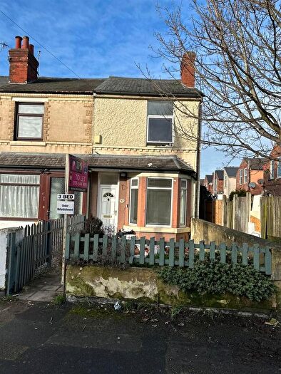 3 Bedroom End Terrace House To Rent In Jasmine Road, Nottingham, NG5
