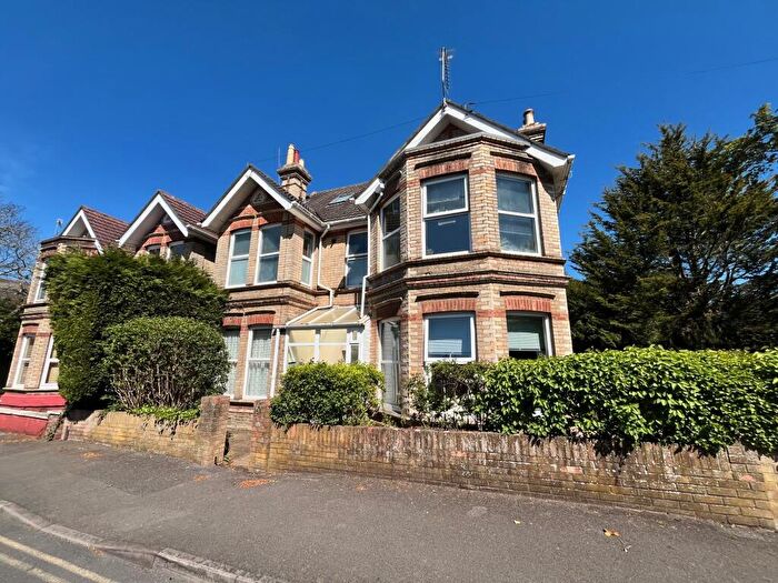 1 Bedroom Apartment To Rent In Kingsbridge Road, Lower Parkstone, BH14