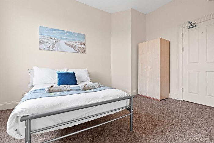 2 Bedroom Terraced House To Rent In Bentinck Road, NG7