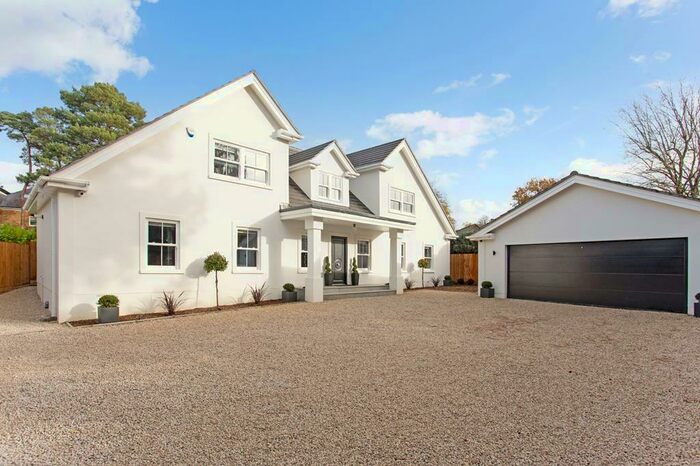 5 Bedroom Detached House To Rent In Cobham, KT11