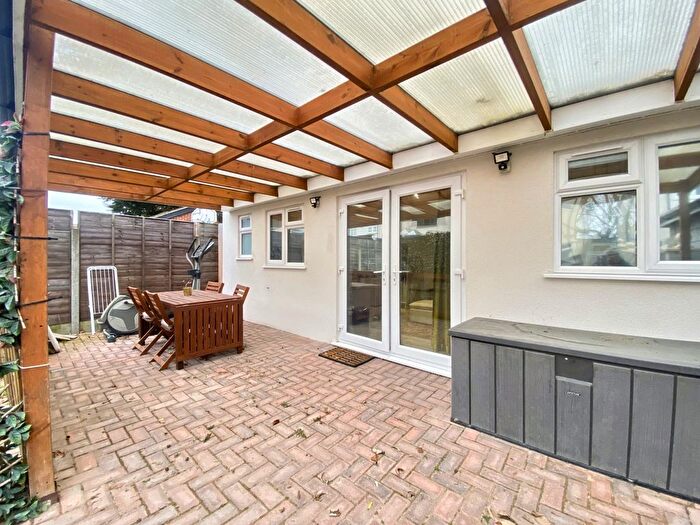 1 Bedroom Studio To Rent In Vine Close, West Drayton, Greater London, UB7