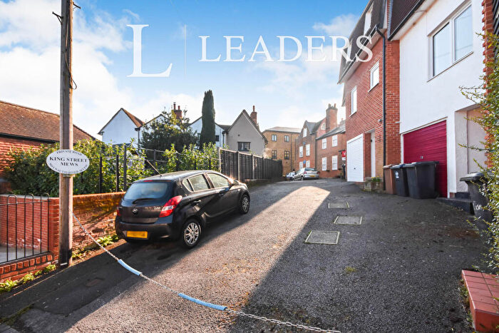 4 Bedroom Town House To Rent In King Street Mews, Bishops Stortford, CM23