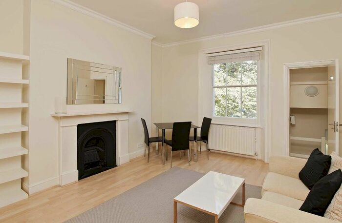 1 Bedroom Flat To Rent In Cambridge Gardens, London, W10