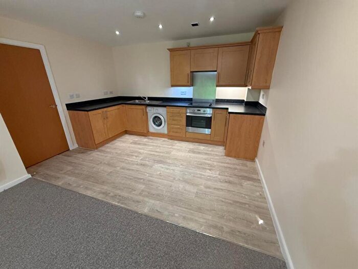 2 Bedroom Apartment To Rent In Hollins Bank Court, Bolton Rd, Blackburn, BB2