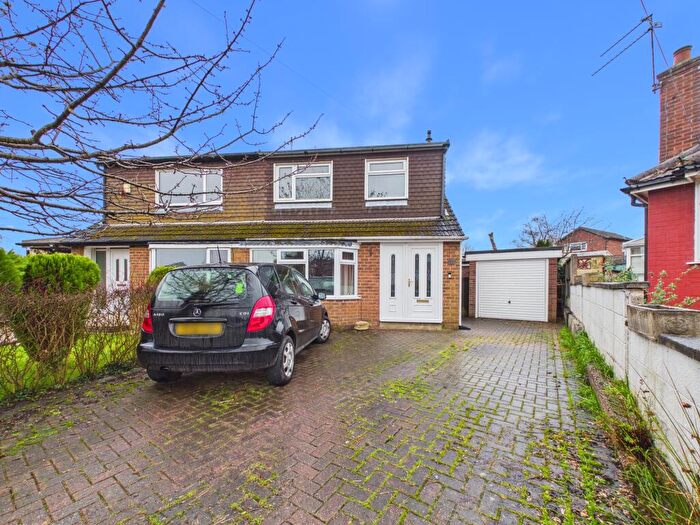 3 Bedroom Semi Detached House For Sale In Clover Close, Spondon, DE21