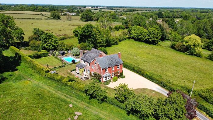 6 Bedroom Detached House For Sale In School Lane, South Cerney, Cirencester, Gloucestershire, GL7