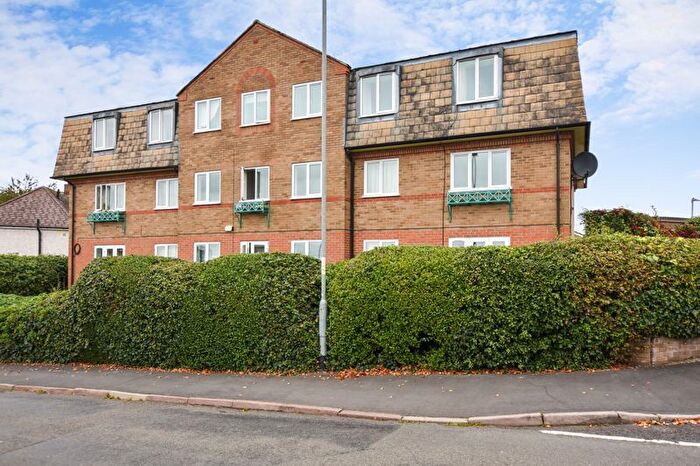 2 Bedroom Flat For Sale In Redcot Mews, Stamford, PE9