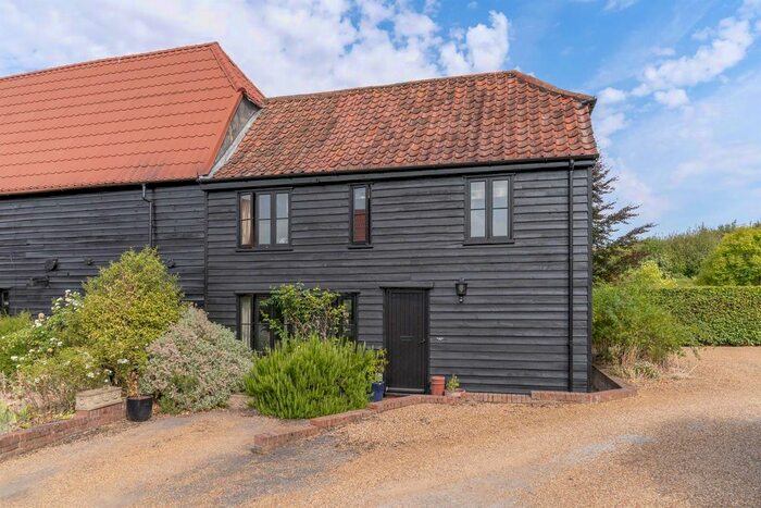 2 Bedroom Semi-Detached House To Rent In Alsa Lodge, Stansted, Essex, CM24