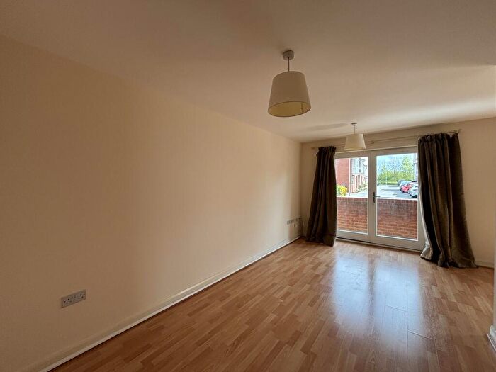2 Bedroom Flat To Rent In Sinatra Drive, Oxley Park, Milton Keynes, MK4