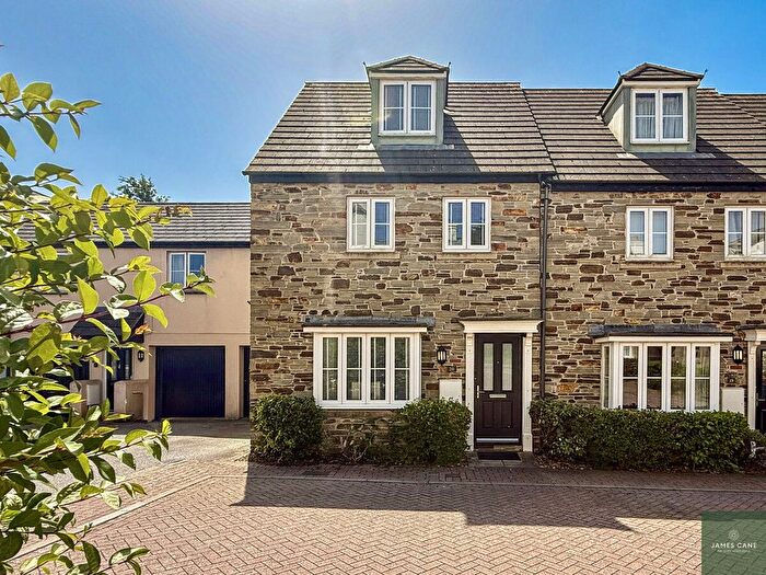 3 Bedroom Semi Detached House For Sale In Beechwood Parc, Truro, TR1