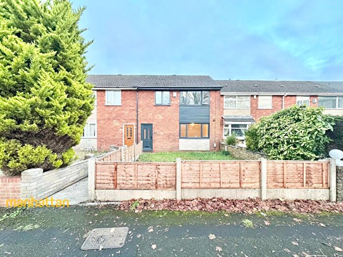3 Bedroom Terraced House To Rent In Centre Gardens, Halliwell, Bolton, BL1