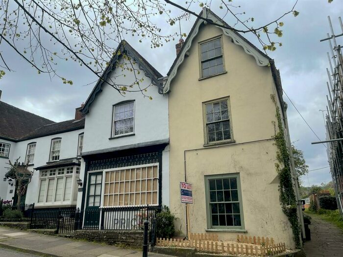 3 Bedroom Cottage To Rent In High Street, Newnham On Severn, GL14