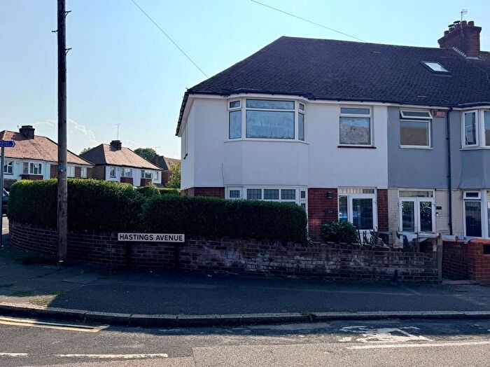 3 Bedroom End Of Terrace House For Sale In Hastings Avenue, Margate, CT9