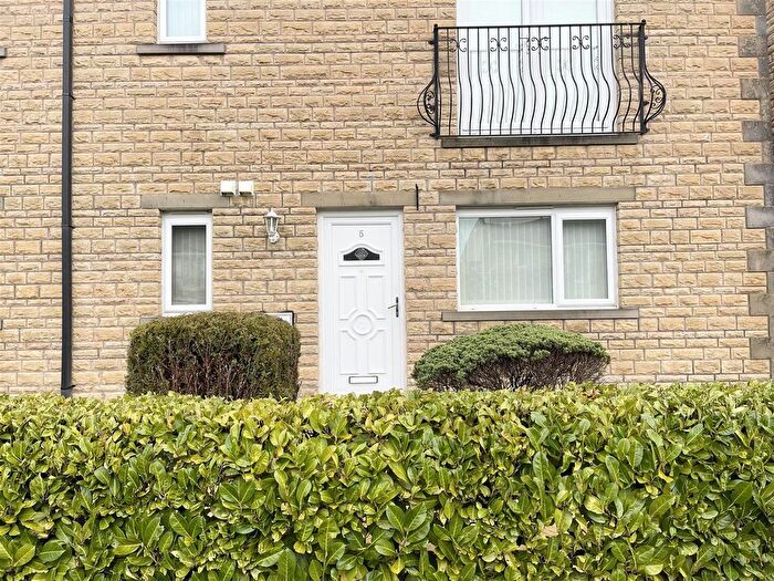 2 Bedroom Flat For Sale In Birchfield Mews, Burnley, BB12