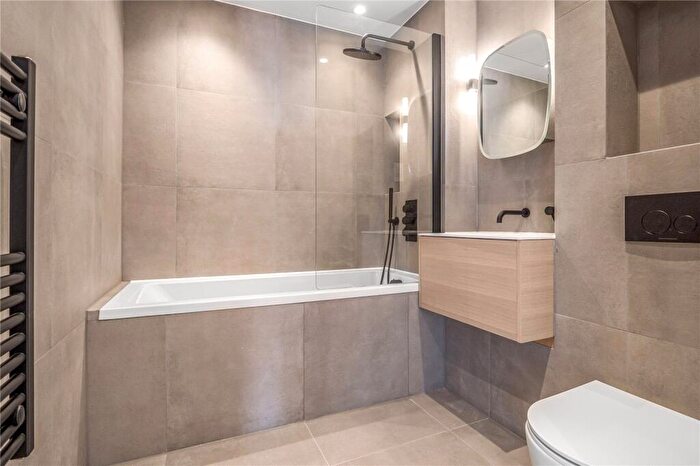 2 Bedroom Apartment To Rent In Smokehaus, - Bayford Street, Hackney, London, E8