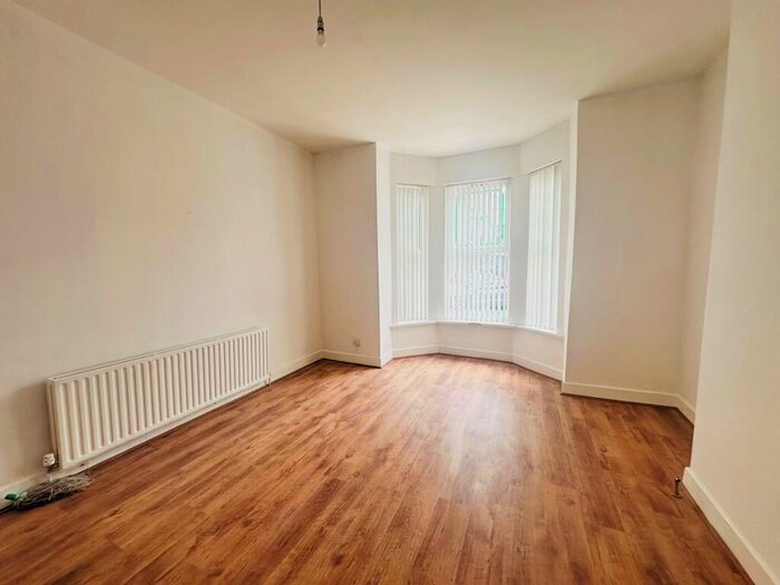 5 Bedroom House To Rent In Gregory Boulevard, Nottingham, NG7