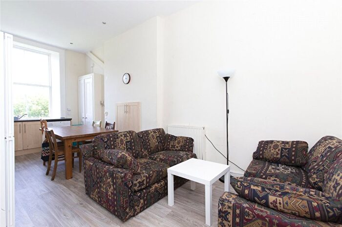5 Bedroom Flat To Rent In Thirlestane Road, Edinburgh, EH9