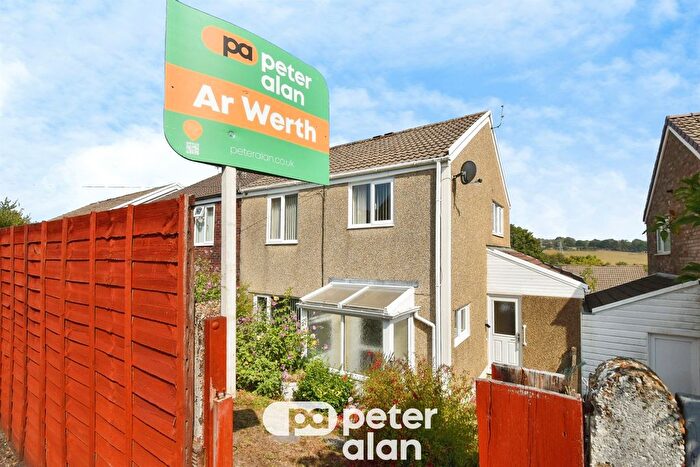 3 Bedroom Terraced House For Sale In Sycamore Crescent, Trefechan, Merthyr Tydfil, CF48