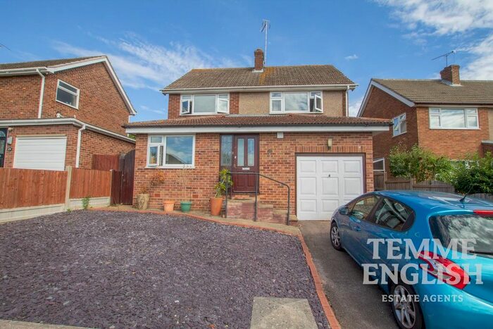 3 Bedroom Detached House To Rent In Thompson Avenue, Colchester, CO3