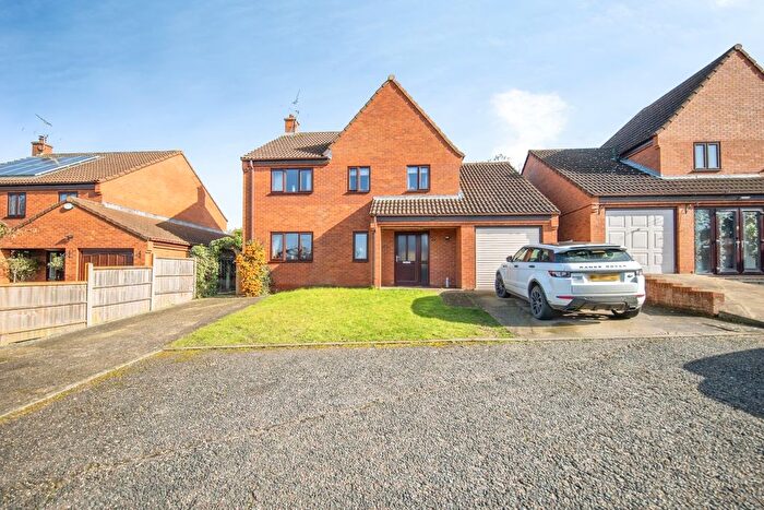 4 Bedroom Detached House For Sale In Orchard Grove, Claydon, Ipswich, Suffolk, IP6