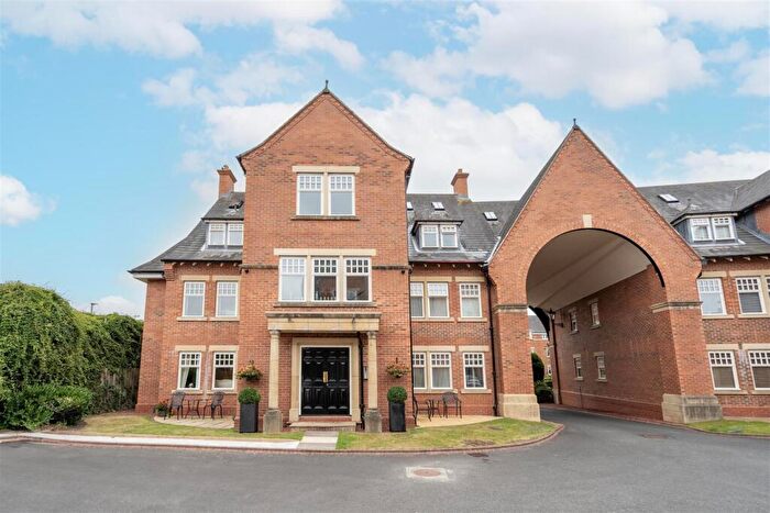 2 Bedroom Flat To Rent In Admiral Collingwood Court, Morpeth, NE61