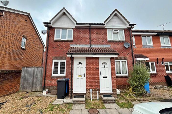 1 Bedroom End Of Terrace House To Rent In Canford Heath, BH17