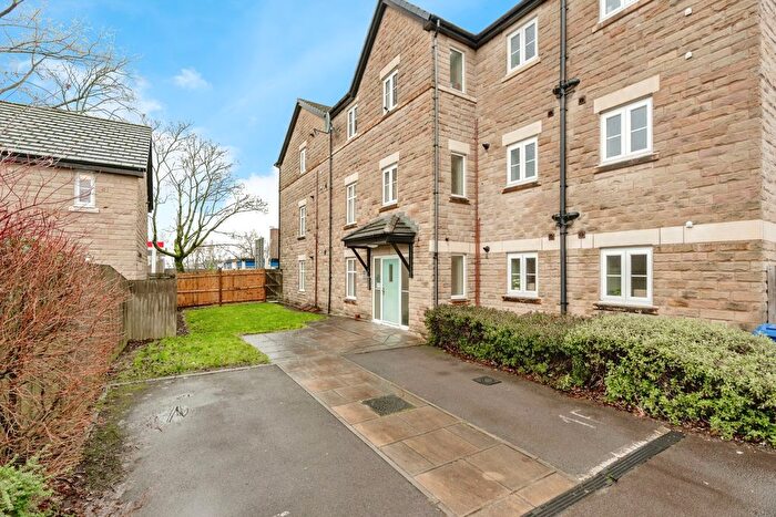 2 Bedroom Flat For Sale In Ribble Avenue, Burnley, Lancashire, BB10