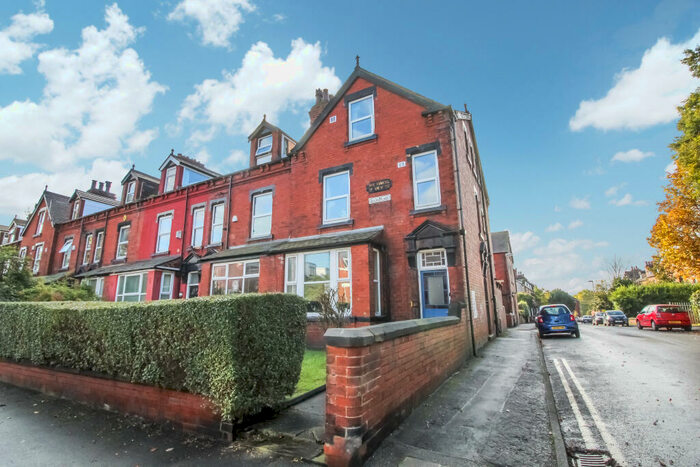 7 Bedroom Semi-Detached House To Rent In Delph Lane, Woodhouse, Leeds, LS6